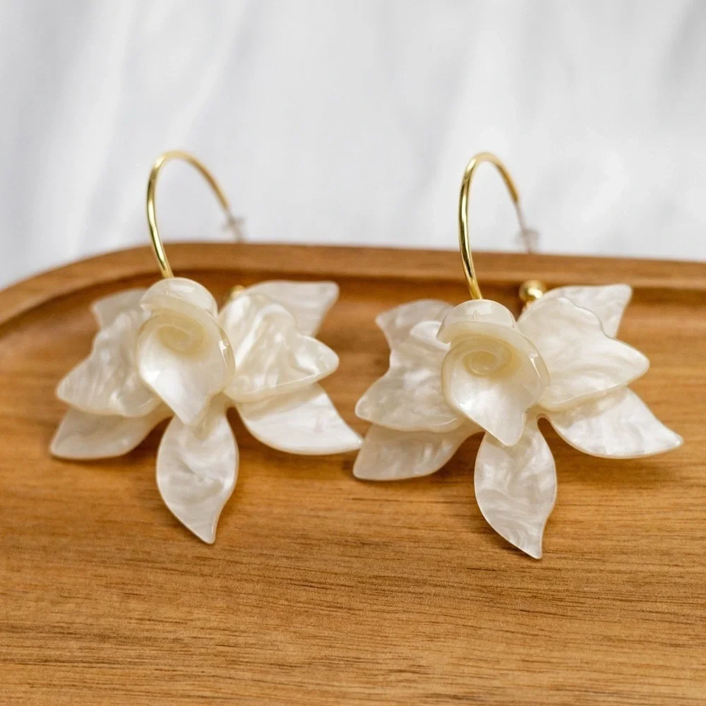 ✨Anthropologie Josefine Earrings